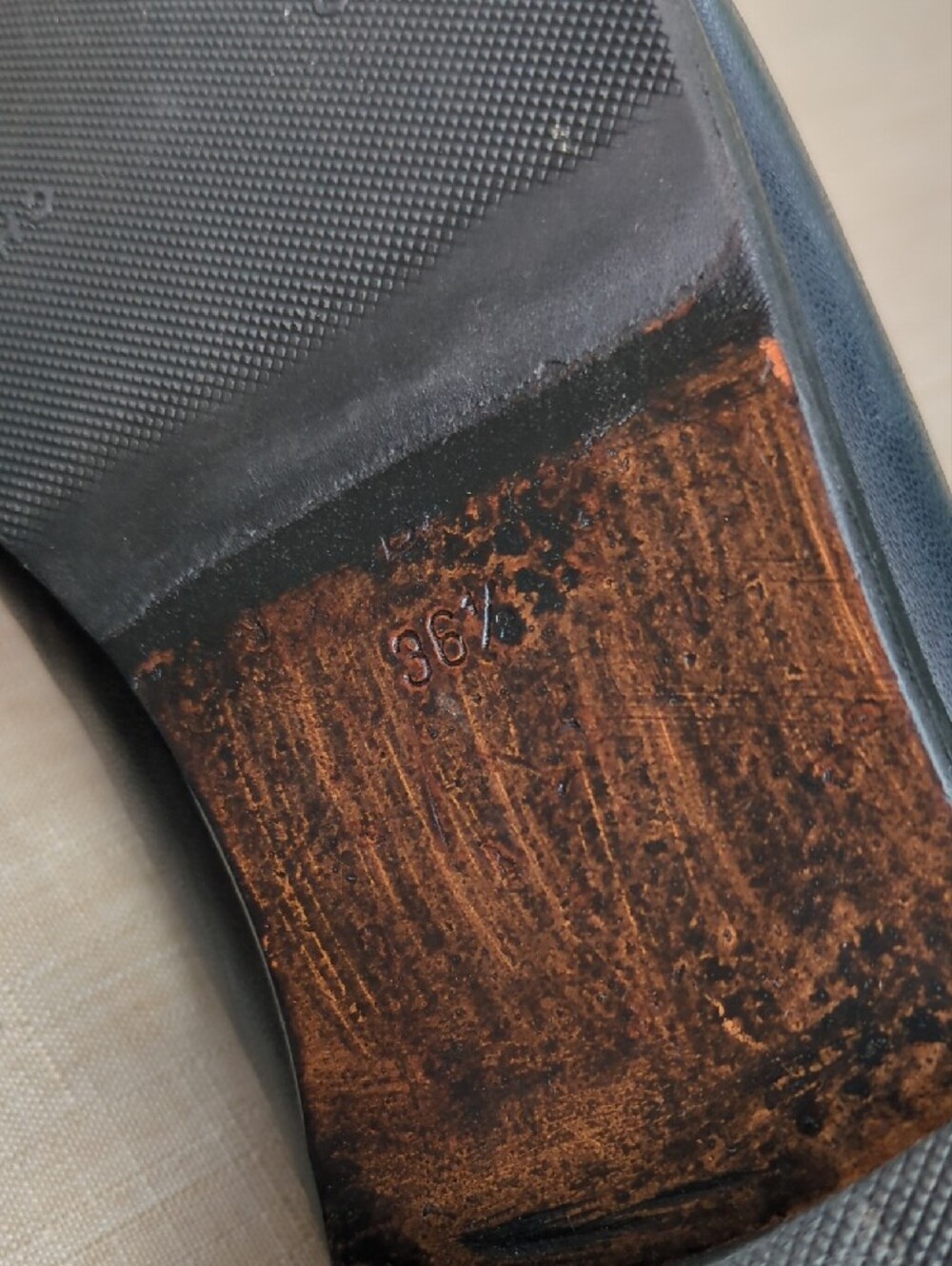 Vintage Gucci Loafers - Picture 5 of 7